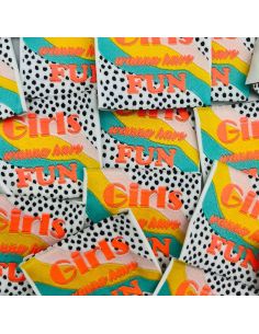 Conjunto de 5 etiquetas tecidas para costurar Girls wanna have fun