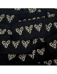 Conjunto de 5 etiquetas tecidas para costurar - 3 corações leopardo
