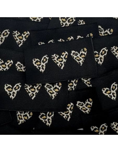 Conjunto de 5 etiquetas tecidas para costurar - 3 corações leopardo