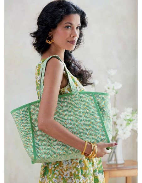 Molde de vestido, cinto e bolsa - Butterick 6674