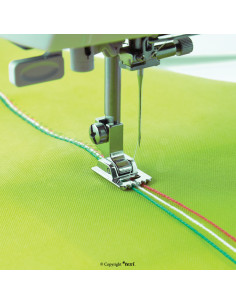 Pé para costura de cordões decorativos