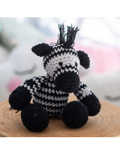Kit de crochê - Zizi a zebra