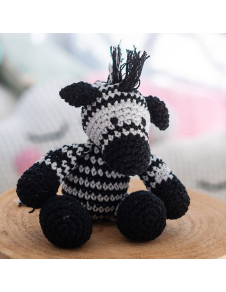 Kit de crochê - Zizi a zebra