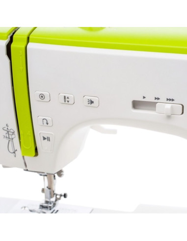 Máquina de costura Necchi NC-102D