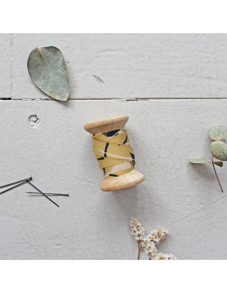Viés viscose Windy Mustard por metro - Atelier Brunette