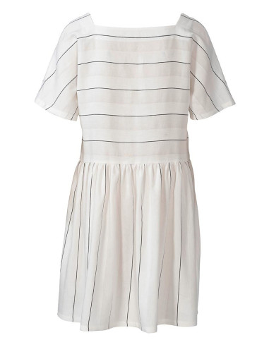 Molde de top e vestido - Burda 6117