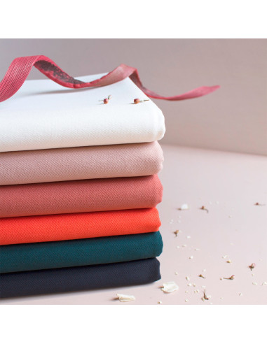 Tecido gabardine de algodão Chestnut - Atelier Brunette