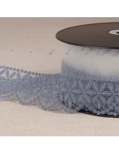 Tule bordado com flores em rosácea - Azul lavanda