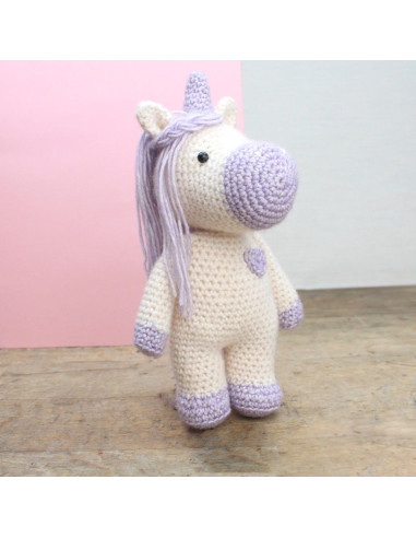 Kit de crochê - Dolly o unicórnio