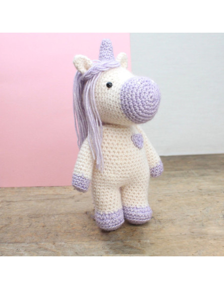 Kit de crochê - Dolly o unicórnio