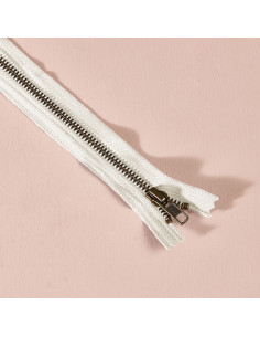 Fecho de metal Off-White 30 cm - Atelier Brunette
