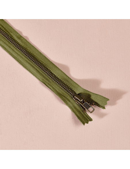 Fecho de metal Matcha Leaf 30 cm - Atelier Brunette