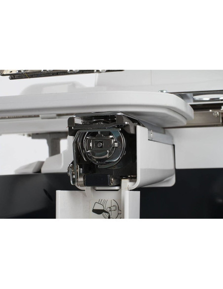 Bordadeira Janome MB4S