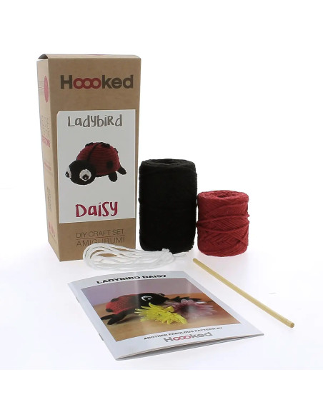 Kit de crochê - Daisy a joaninha