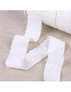 Elástico de lingerie estilo renda corações branco