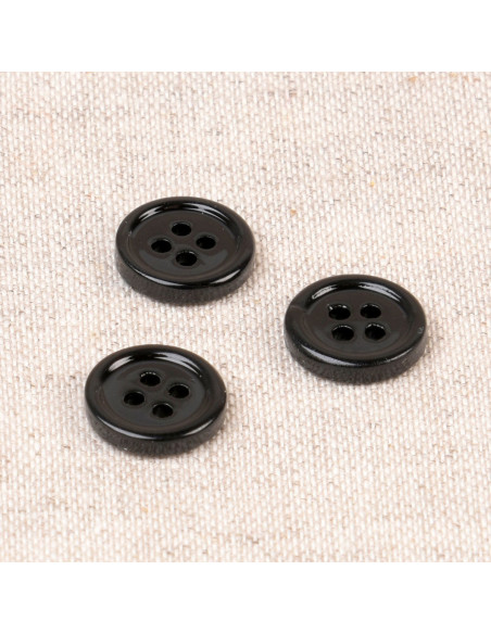 Botão de concha 4 furos 11 mm - Preto