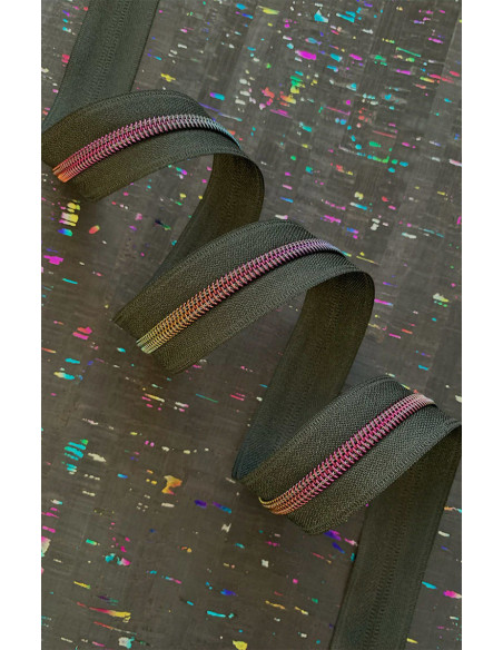 Fecho de nylon 5 mm 274 cm - Malha preta iridescente