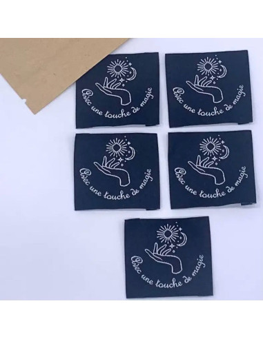 Conjunto de 5 etiquetas tecidas para costurar Com um toque de magia