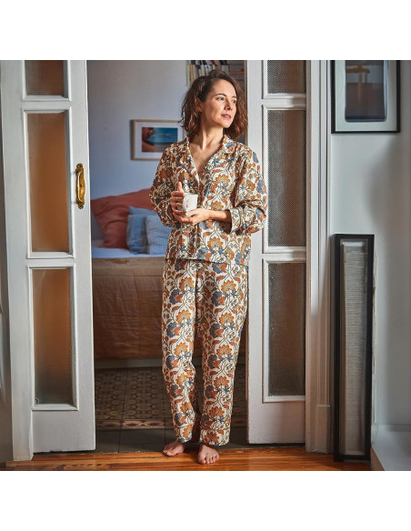 Padrão de pijama feminino Budapest - Ikatee