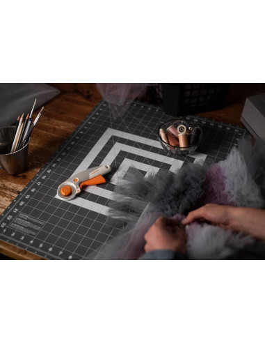 Cortador rotativo com gatilho Fiskars 45mm