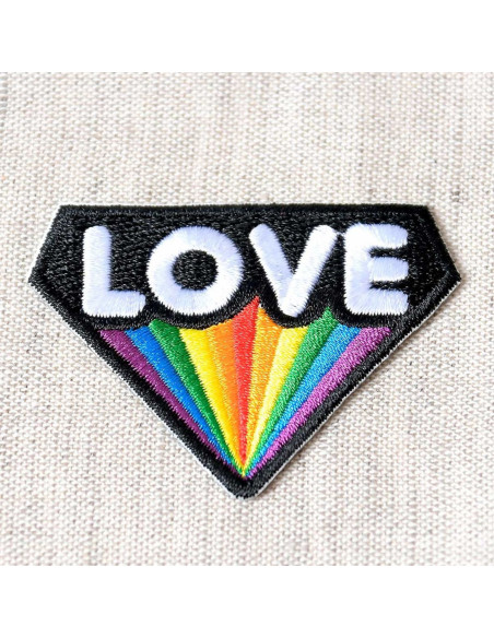Emblema termocolante Love - Seção LOVE