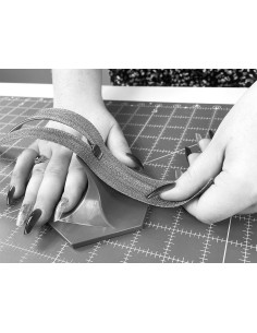 Enfie os cursores para fecho de correr Zipper Jig The Gypsy Quilter 2