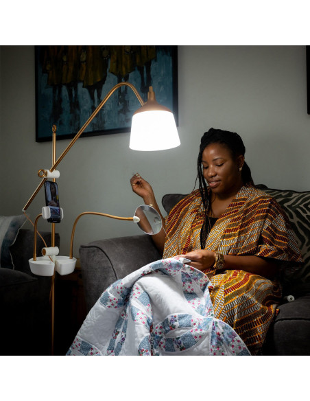 Lâmpada de pé com lupa, bandeja e suporte para telefone Daylight Anita