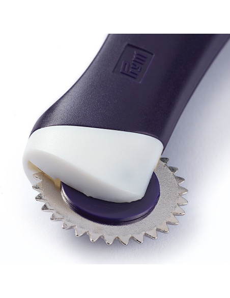 Roda com padrão dentado ergonômico