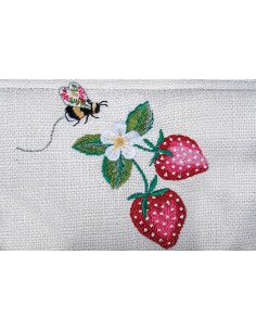 Bolsa de trabalho - Morangos 2