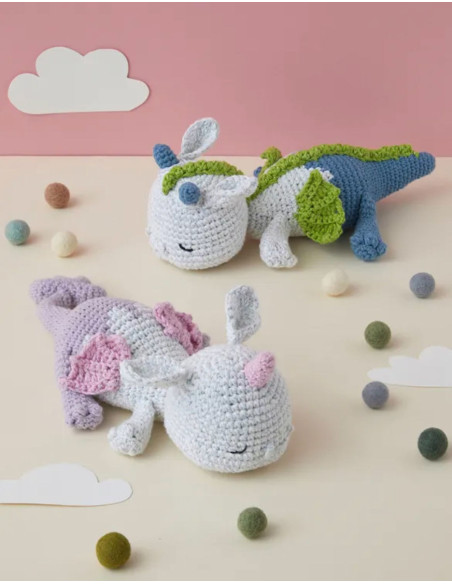 Livro de bonecas e amigurumis fantásticos em crochê