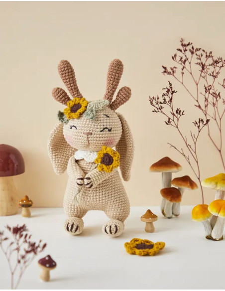 Livro de bonecas e amigurumis fantásticos em crochê