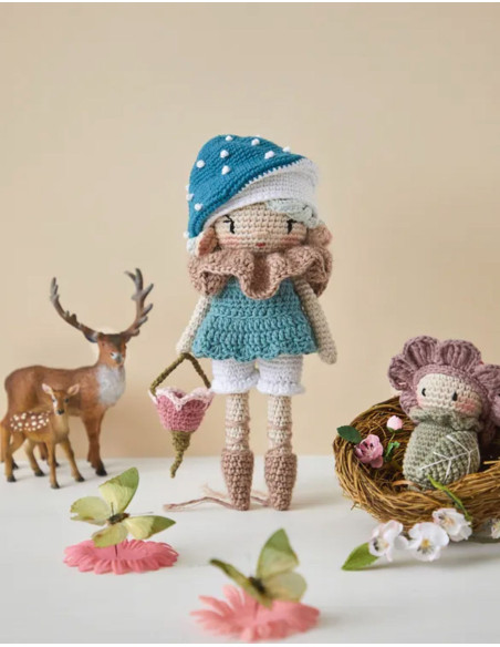 Livro de bonecas e amigurumis fantásticos em crochê