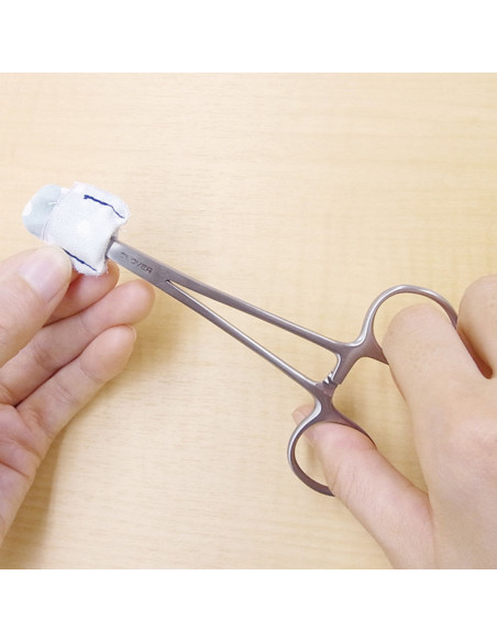 Tesoura de estofamento para pelúcias 13 cm Clover
