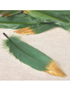 Conjunto de 10 canetas com acabamento dourado - Verde