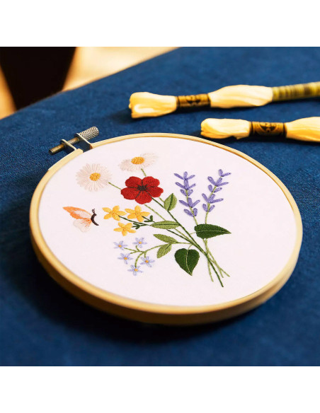 Kit de bordado - Magníficas flores de verão