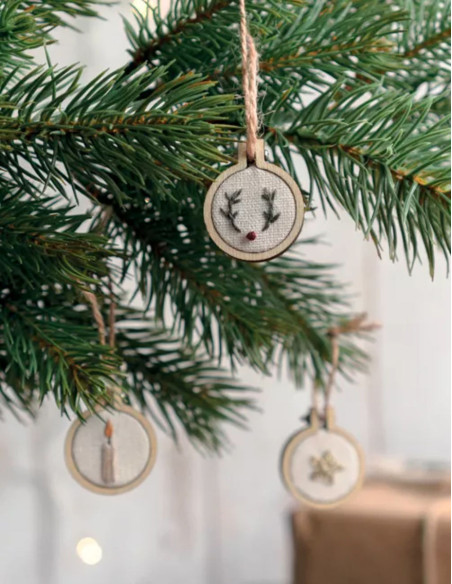 Livro bordados de Natal
