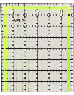 Régua de patchwork com fendas de corte Bohin 6 x 24 polegadas 2