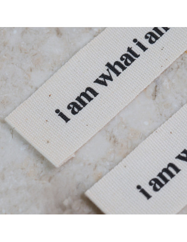 Conjunto de 5 etiquetas tecidas para costurar - I am what i am