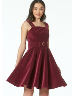 Molde de vestidos, cinto, macacão curto e macacão - McCall's 7626