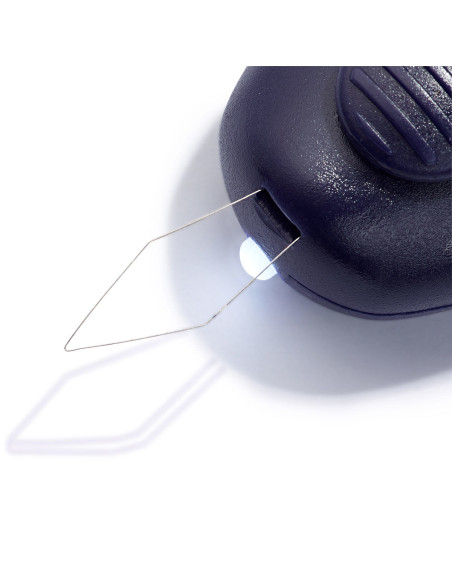 Enfiador de agulhas LED