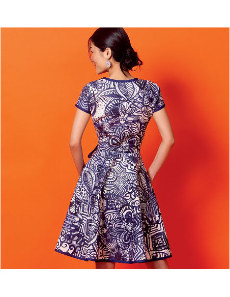 Molde de vestidos e cinto - McCall's 6959