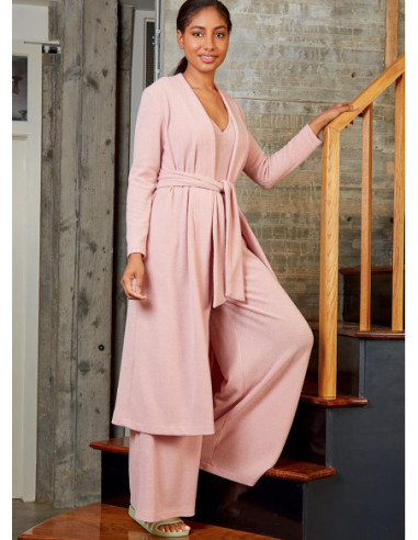 Molde de macacão, combinação, robe e cinto - McCall's 8245