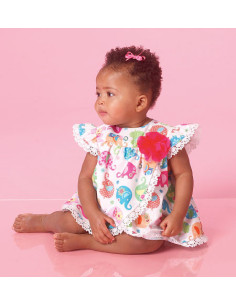 Molde de macacão para bebê - McCall's 7107