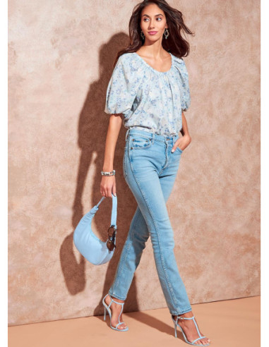 Padrão de tops - McCall's 8256