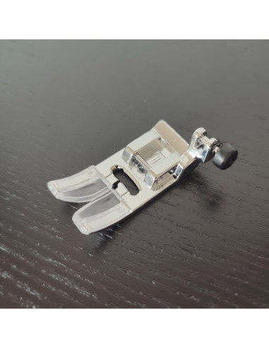 Sola universal necchi