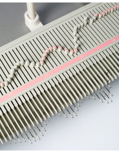 Máquina de tricô Silver Reed LK150