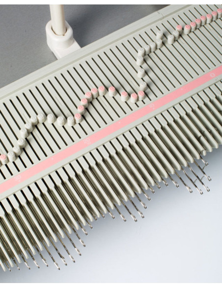 Máquina de tricô Silver Reed LK150