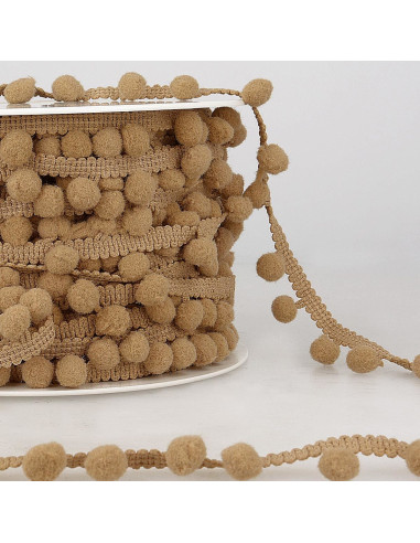Galão com pompons grandes - Bege