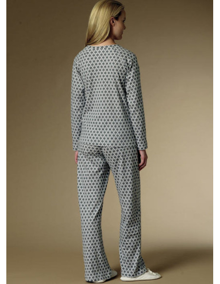 Padrão de robe, blusa, camisa de dormir e calças - Butterick 6428