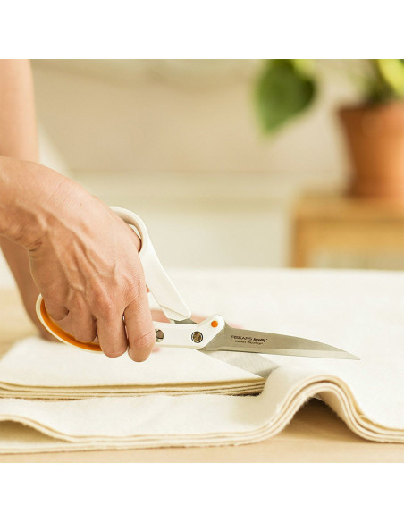 Tesoura de costura Fiskars Amplify 26 cm